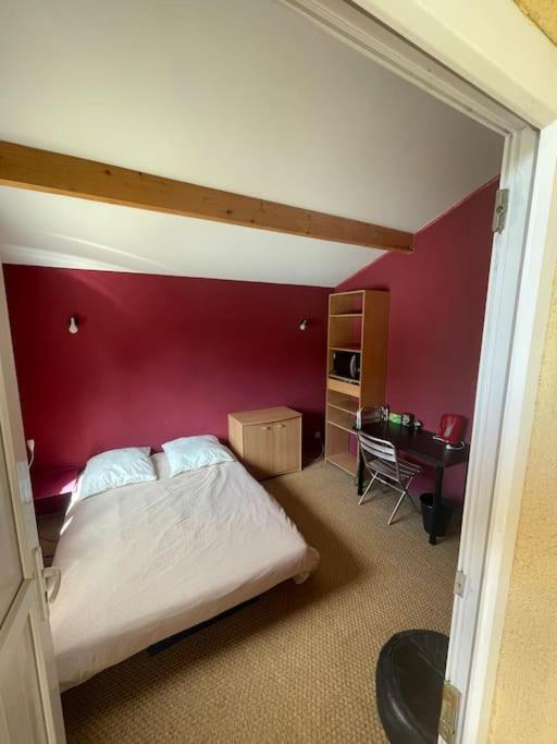 La Petite Maison Chez Jp Chassieu Luaran gambar